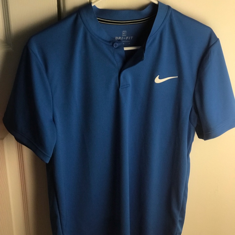 Nike shirt